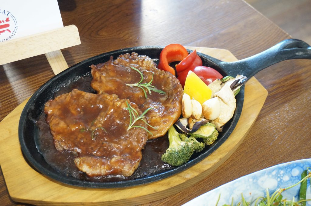 바비큐 소스 목살구이