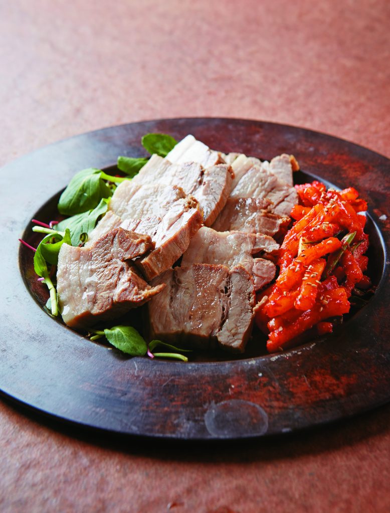 삼겹살 보쌈과 무 무침